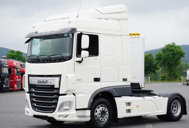 DAF XF 106